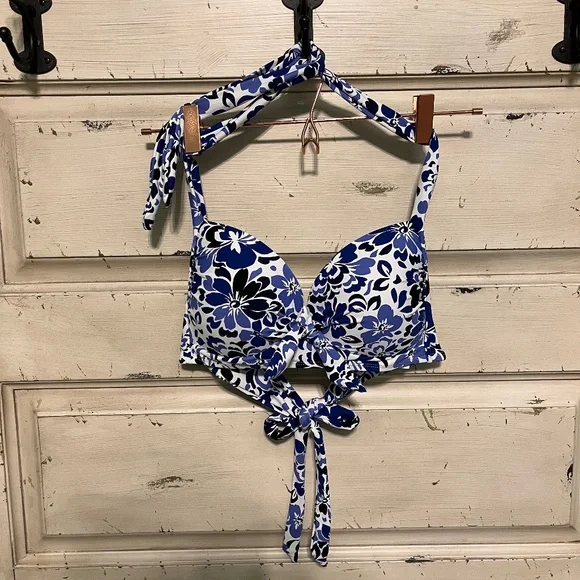 Liz Claiborne Swim Liz Claiborne Nwt Blueblack Floral Bikini